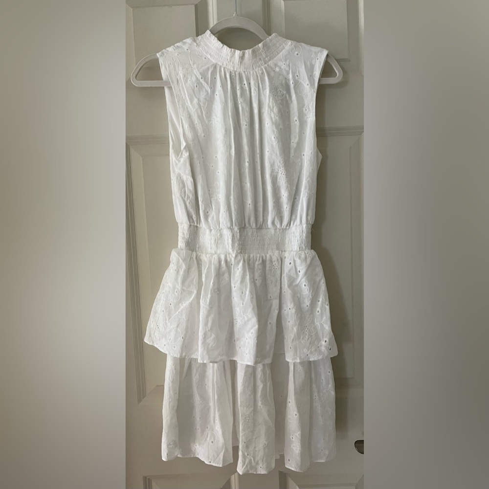 Laundry by Shelli Segal White Sleeveless Eyelet Floral Smocked Tiered Dress 2